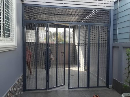 door (2)